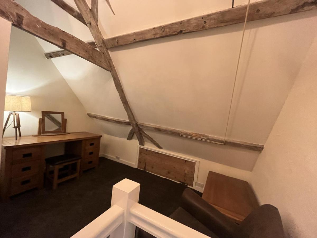 The Blind Pig Cosy Cottage アイルシャム エクステリア 写真